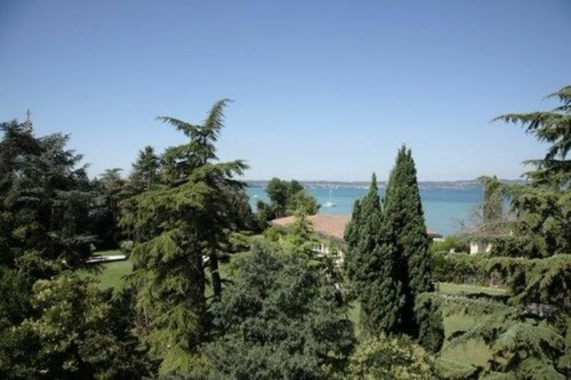 Alexandra Aparthotel Sirmione