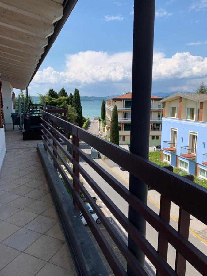 Alexandra 3* Sirmione