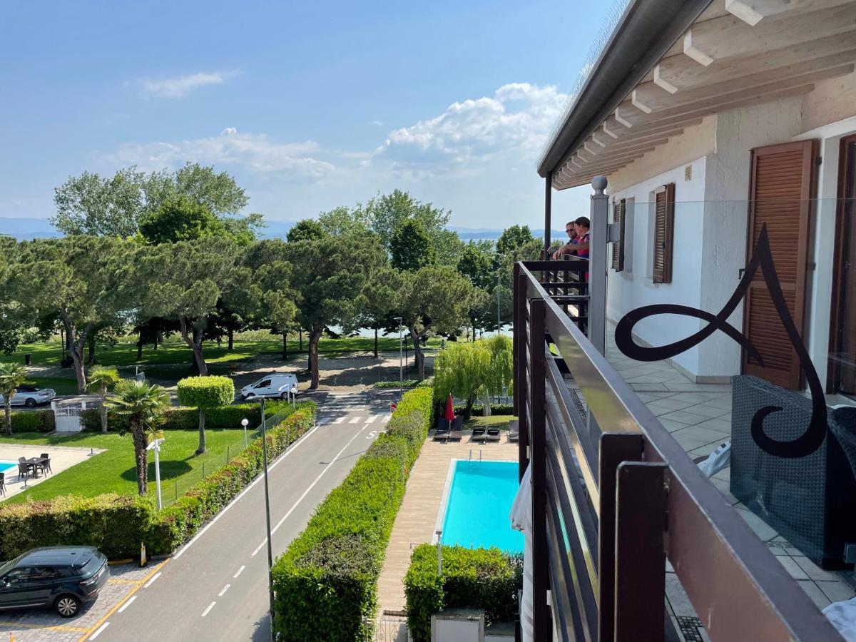 Alexandra Aparthotel 3*