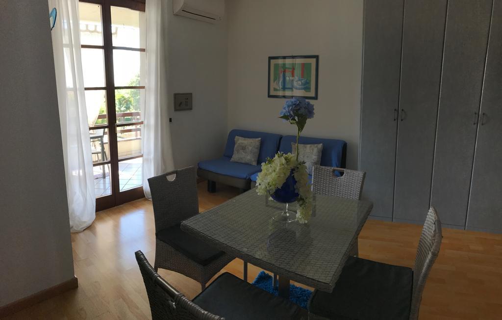 Alexandra Aparthotel 3*