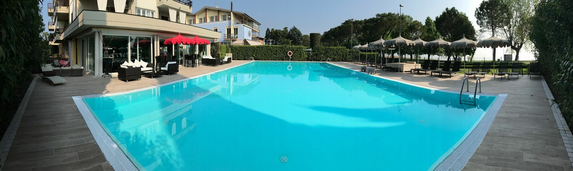 Alexandra 3* Sirmione